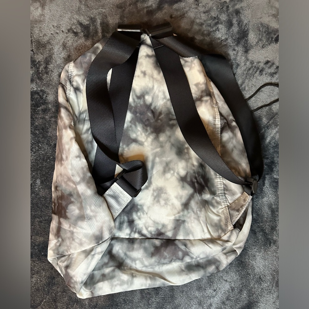 Victoria's Secret PINK Packable Backpack Fanny Pack Tie Dye *Never Used!* - Picture 3 of 4